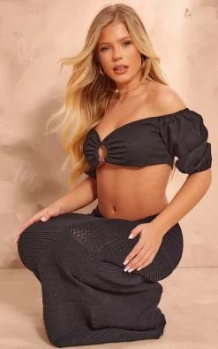 Black Linen Look Cropped Ring Detail Top