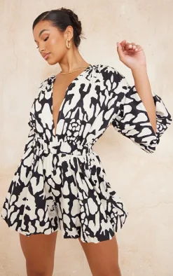 Black Print Plunge Puffball Hem Romper