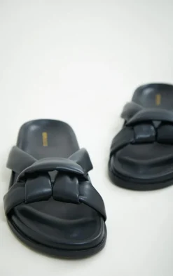 Black Round Faux Leather Chunky Center Knot Slides