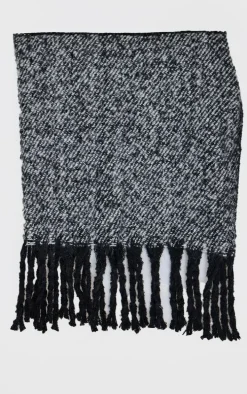 Black Super Soft Mini Blanket Scarf