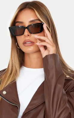 Black Tinted Lens Flared Rectangular Frame Sunglasses