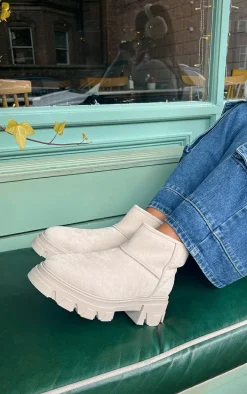 Cream Faux Suede Round Borg Lined Chunky Ankle Boots