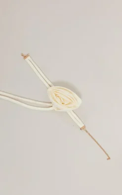 Cream Flower Tie Neck Corsage