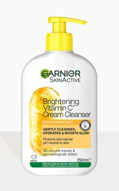 Garnier Skin Active Vitamin C Brightening Foam Cleanser