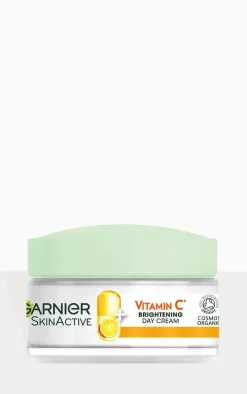 Garnier Vitamin C Brightening Day Cream Face Moisturiser 50ml