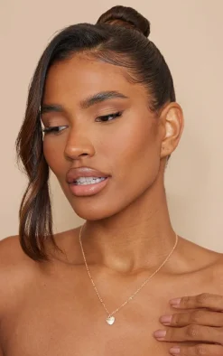 Gold Delicate Heart Pendant Necklace