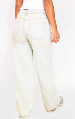Petite Bleach Wash Denim Straight Leg Jeans