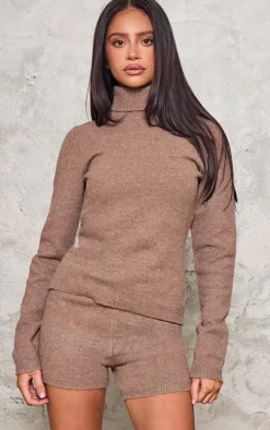 Petite Brown Knitted Low Rise Hotpants