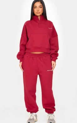 Petite Burgundy Graphic Cuffed Sweatpants