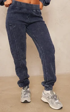 Petite Indigo Acid Wash Seam Detail Cuffed Sweatpants