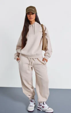 Petite Stone Sports Classic Graphic Cuffed Sweatpants