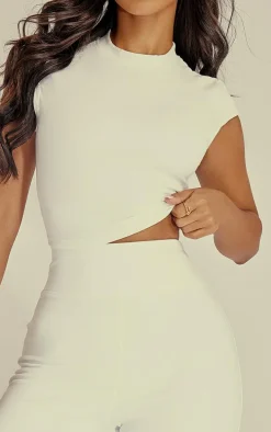 Petite White Snatched Sculpt Short Sleeve Crop Top