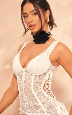 Petite White Stretch Lace Fitted Mini Dress