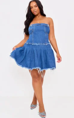 Plus Mid Blue Wash Raw Edge Pleated Bandeau Denim Mini Dress