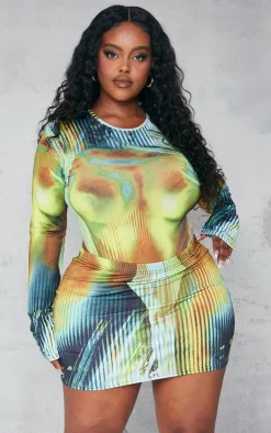 Plus Multi Body Print Low Rise Micro Mini Skirt