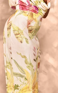 Plus Off White Floral Print Plisse Cowl Plunge Maxi Dress