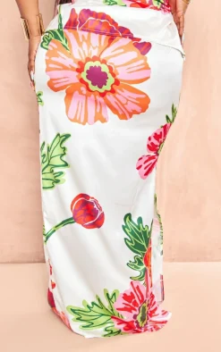 Plus White Floral Printed Maxi Skirt