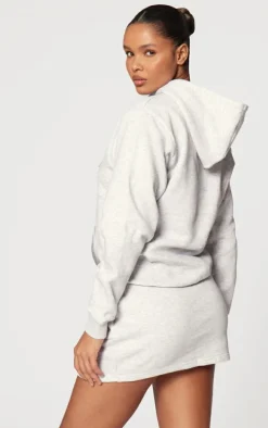 PRETTYLITTLETHING Ash Grey Logo Badge Detailed Oversized Hoodie