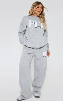 PRETTYLITTLETHING Ash Grey Borg Applique Oversized Sweatshirt