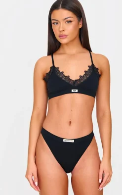 PRETTYLITTLETHING Black Badge Seamless Thong