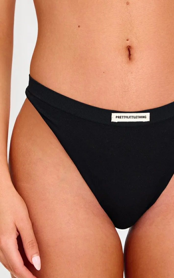 PRETTYLITTLETHING Black Badge Seamless Thong