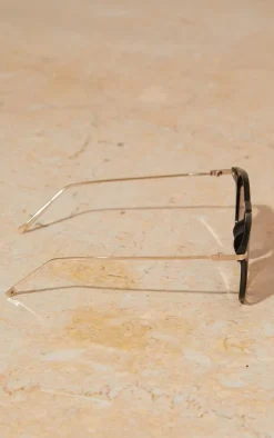 PRETTYLITTLETHING Black Classic Round Frame Sunglasses