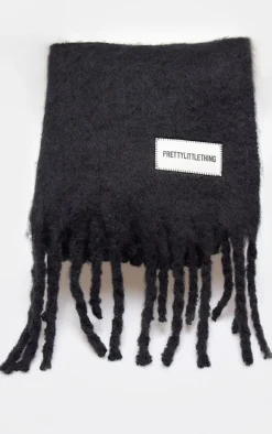 PRETTYLITTLETHING Black Logo Blanket Tassel Scarf