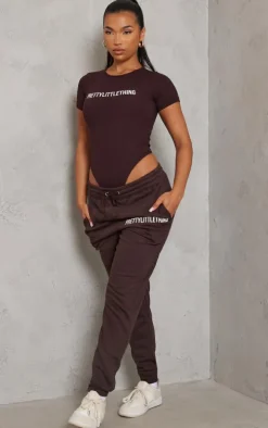 PRETTYLITTLETHING Chocolate Brown Logo Short Sleeved Bodysuit