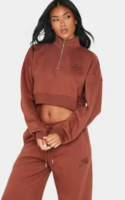 PRETTYLITTLETHING Chocolate Tonal Embroidered Cropped Half Zip Sweatshirt