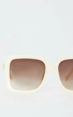 PRETTYLITTLETHING Cream Branded Oversized Square Sunglasses