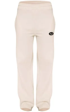 PRETTYLITTLETHING Cream Contrast Logo Badge Wide Leg Sweatpants