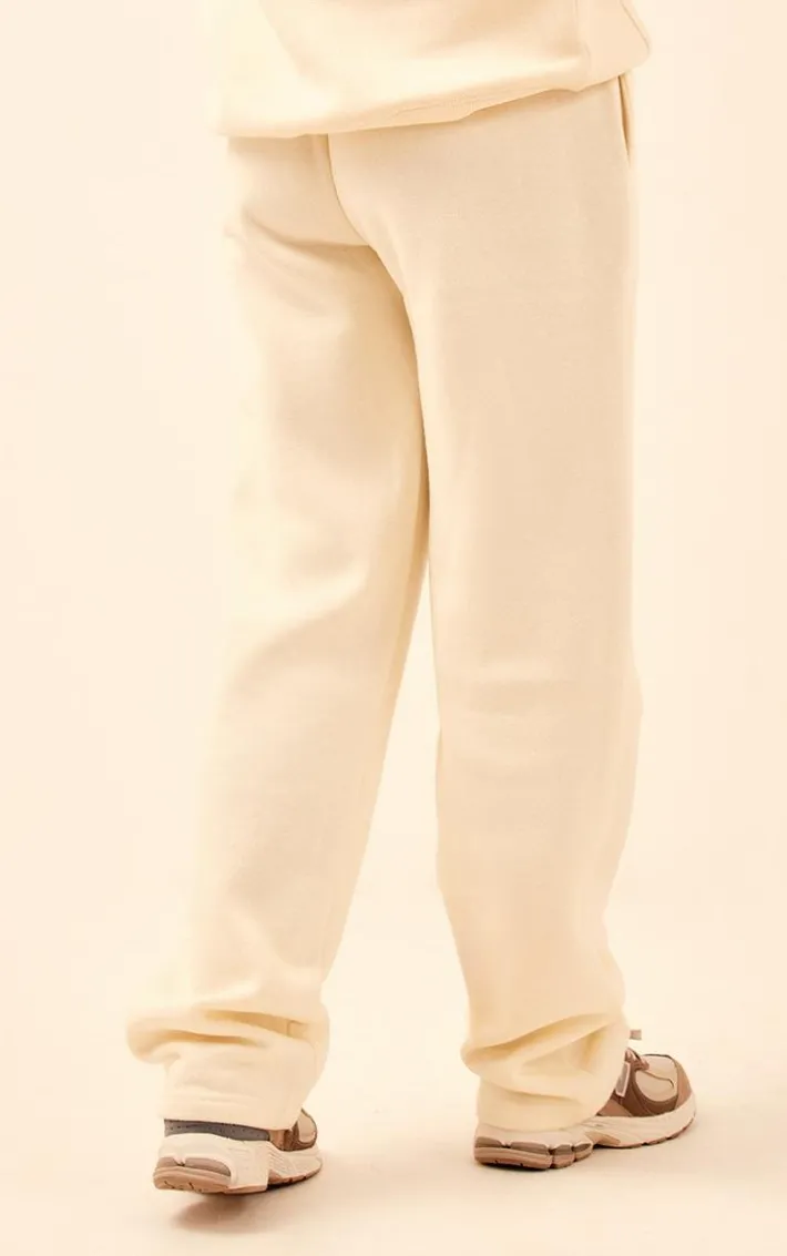 PRETTYLITTLETHING Cream Logo Badge Detail Straight Leg Sweatpants