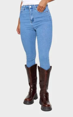 PRETTYLITTLETHING L30 Light Wash 5 Pocket Skinny Jeans