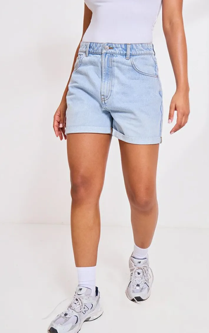 PRETTYLITTLETHING Light Blue Wash Turn Up Mom Denim Shorts