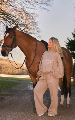 PRETTYLITTLETHING Mocha Logo Embroidered Half Zip Sweatshirt