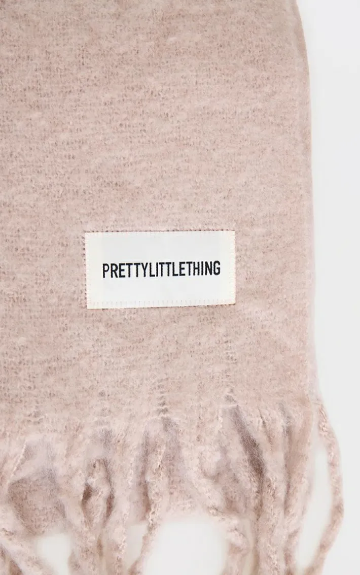 PRETTYLITTLETHING Mushroom Logo Blanket Tassel Scarf