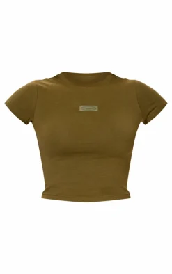 PRETTYLITTLETHING Olive Badge Longline Fitted T Shirt
