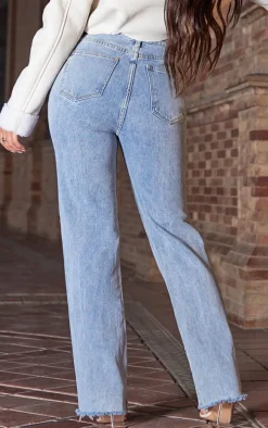 PRETTYLITTLETHING Petite Light Blue Wash Long Leg Straight Jeans