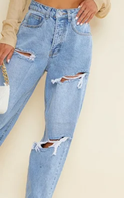 PRETTYLITTLETHING Petite Light Blue Wash Open Knee Boyfriend Jeans