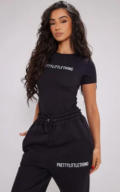 PRETTYLITTLETHING Petite Black High Waist Cuffed Sweatpants