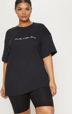 PRETTYLITTLETHING Plus Black Graphic Front T-Shirt