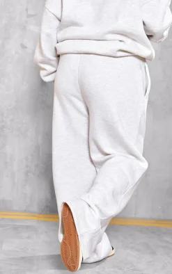 PRETTYLITTLETHING Plus Grey Athletics Club Embroidered Wide Leg Sweatpant