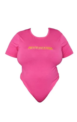 PRETTYLITTLETHING Plus Hot Pink Short Sleeve Bodysuit