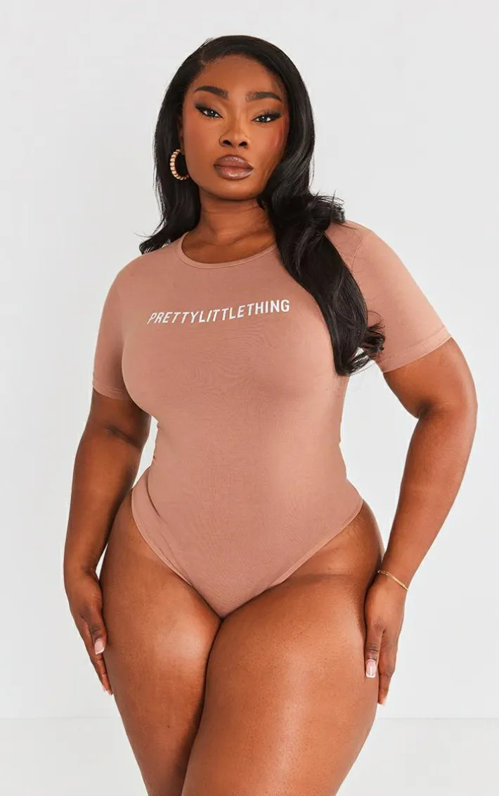 PRETTYLITTLETHING Plus Mocha Short Sleeve Bodysuit