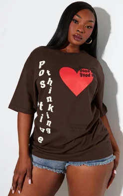 PRETTYLITTLETHING Plus Mocha Good Vibes Printed Oversized T-shirt