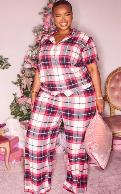 PRETTYLITTLETHING Plus Navy Checked Short Sleeve Pajama Shirt
