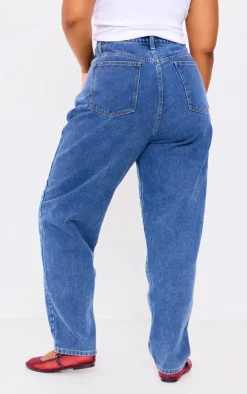 PRETTYLITTLETHING Plus Vintage Wash Mom Jeans
