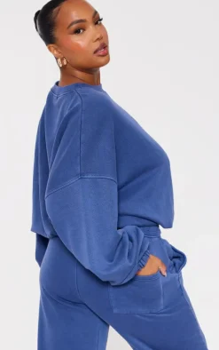 PRETTYLITTLETHING Plus Washed Blue Embroidered Oversized Sweatshirt