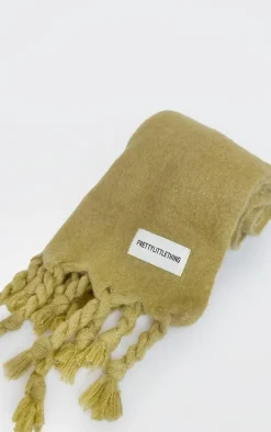 PRETTYLITTLETHING Sage Tab Fuzzy Blanket Scarf