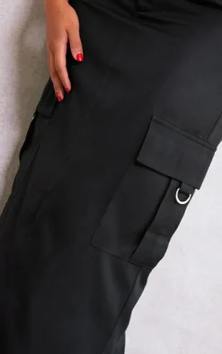 PRETTYLITTLETHING Shape Black Buckle Detail Cargo Maxi Skirt